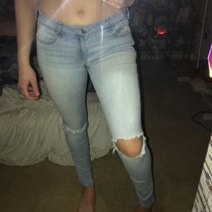 Light-wash Hollister Skinny Jeans.